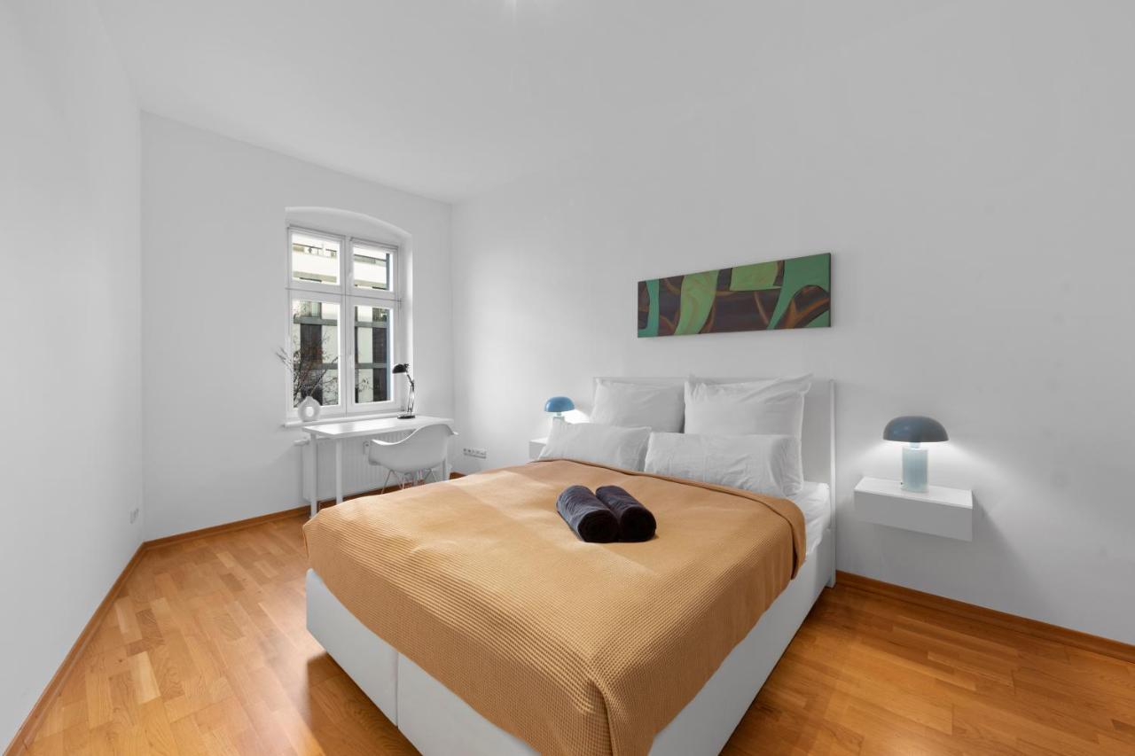 Beautiful 80Sqm Appartment In Berlin-Mitte Exteriör bild